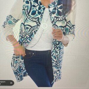 Artisan Printed Linen 3/4-sleeves.‎ Open-front design.. Linen.